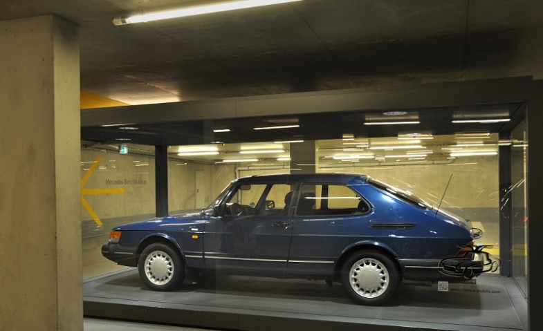 mercedes-benz-museum_youngtimer_saab