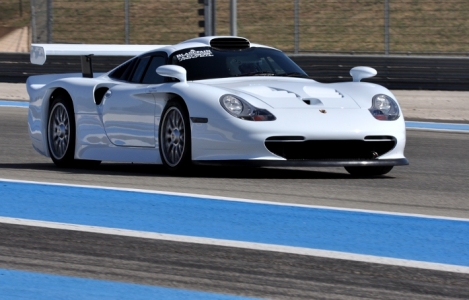 porsche-911-gt1-evo