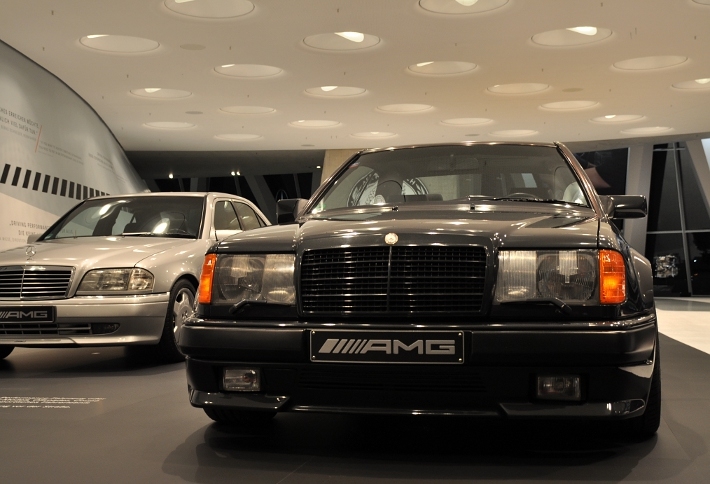 amg-the-hammer-w124